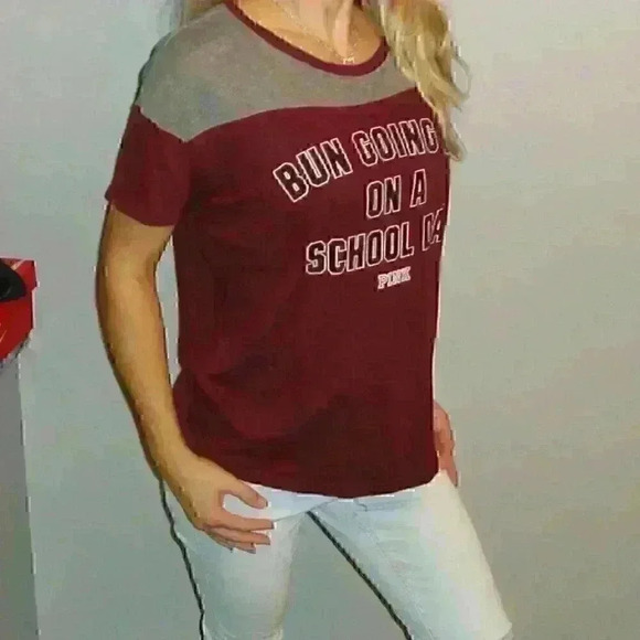 Victoria's Secret Pink School Day Graphics Short Sleeve Burgandy T-Shirt… - Picture 3 of 4